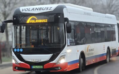 A 8086-os helyközi buszjárattal is lehet utazni Fehérváron belül helyi bérlettel és jeggyel
