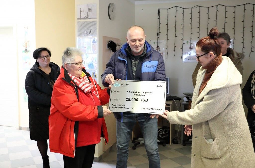 25 ezer dollárral segíti az Arconic Alapítvány huszonkét fehérvári rászoruló lakhatását és reintegrációját