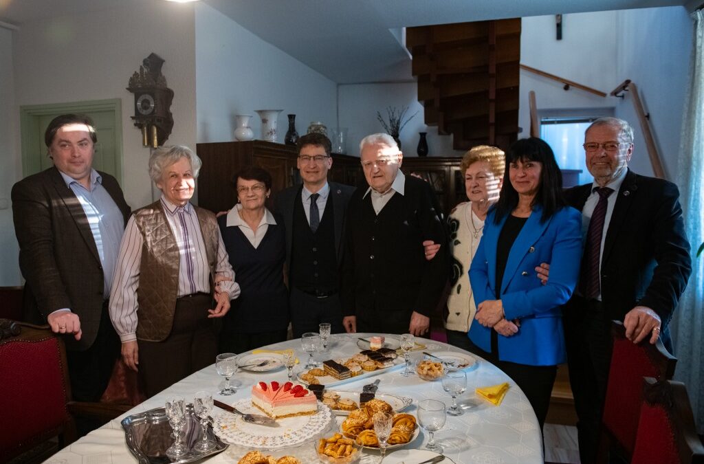 „Különös kegyelem, hogy az ember ennyit megél!”