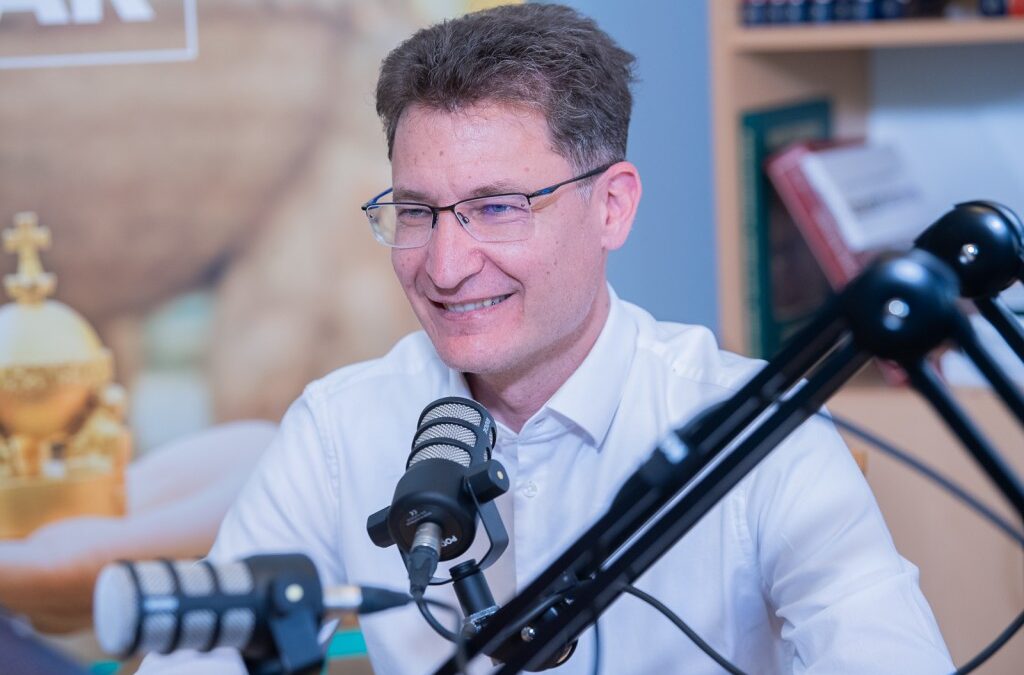 Cser-Palkovics András az ÖKK Podcast-ben: Az egyensúlyokat meg kell próbálni jól megtalálni