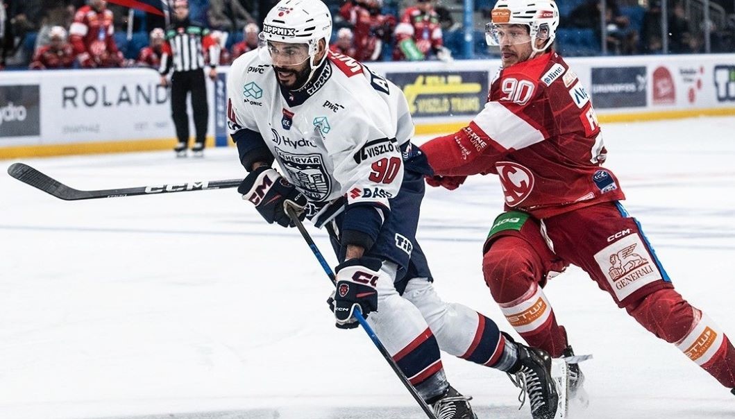 ICEHL: már vasárnap újra indul a Klagenfurt – Volán hokicsata a negyeddöntőben