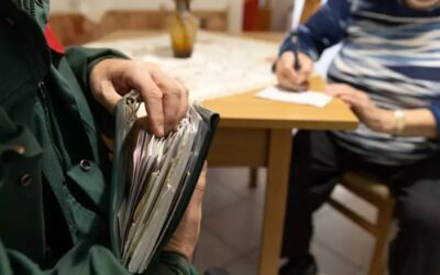 Már péntektől kézbesítik a dupla nyugdíjat és a 14. havi nyugdíj első negyedét