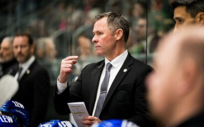 Jégkorong: Ted Dent marad a Volán edzője