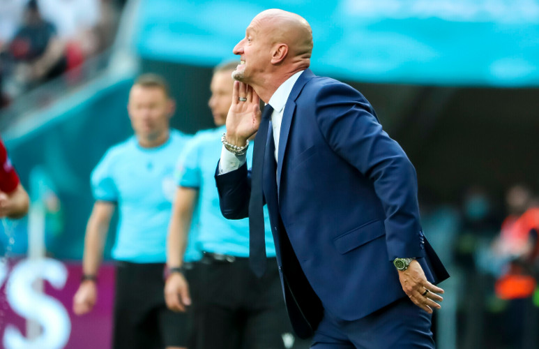 Rossi marad, de eredményesebb futballt vár csapatától az MLSZ elnöksége