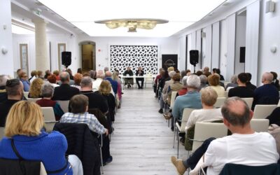 A rutinos parancsnok és a tehetségtelen újonc „tűzoltó” esete a Polgári Mulatóban