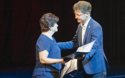 35 éves az Alba Regia Nyugdíjas Egyesület – a színházban ünnepeltek
