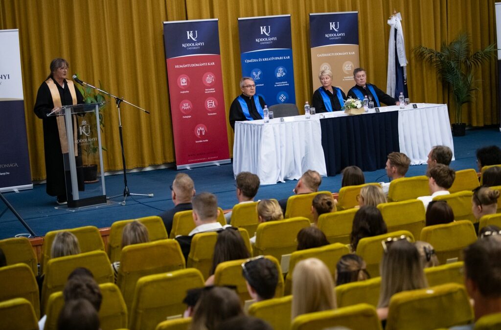 Közel 6000 hallgató kezdi meg tanulmányait a Kodón