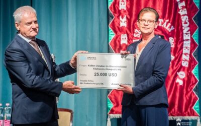 7,8 millió forinttal segíti az Arconic a Köfém Művelődési Házat